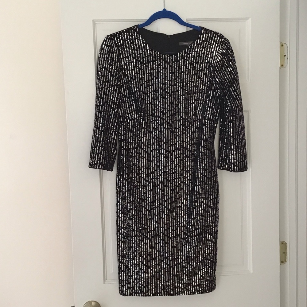 Julia Jordan Sparkling Black velvet and Silver sequined 3/4 Sleeve Dress